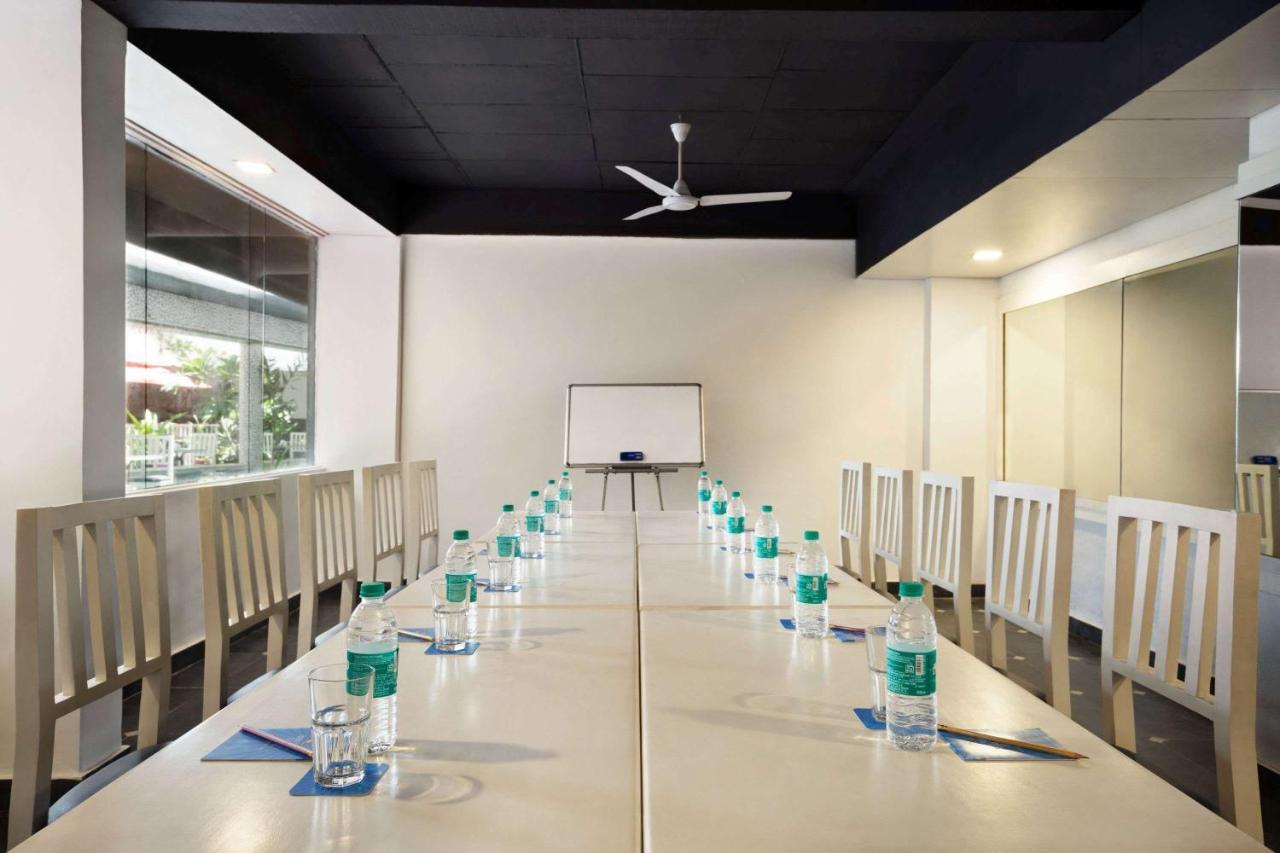 Days Inn & Suites By Wyndham Bengaluru Whitefield Екстериор снимка