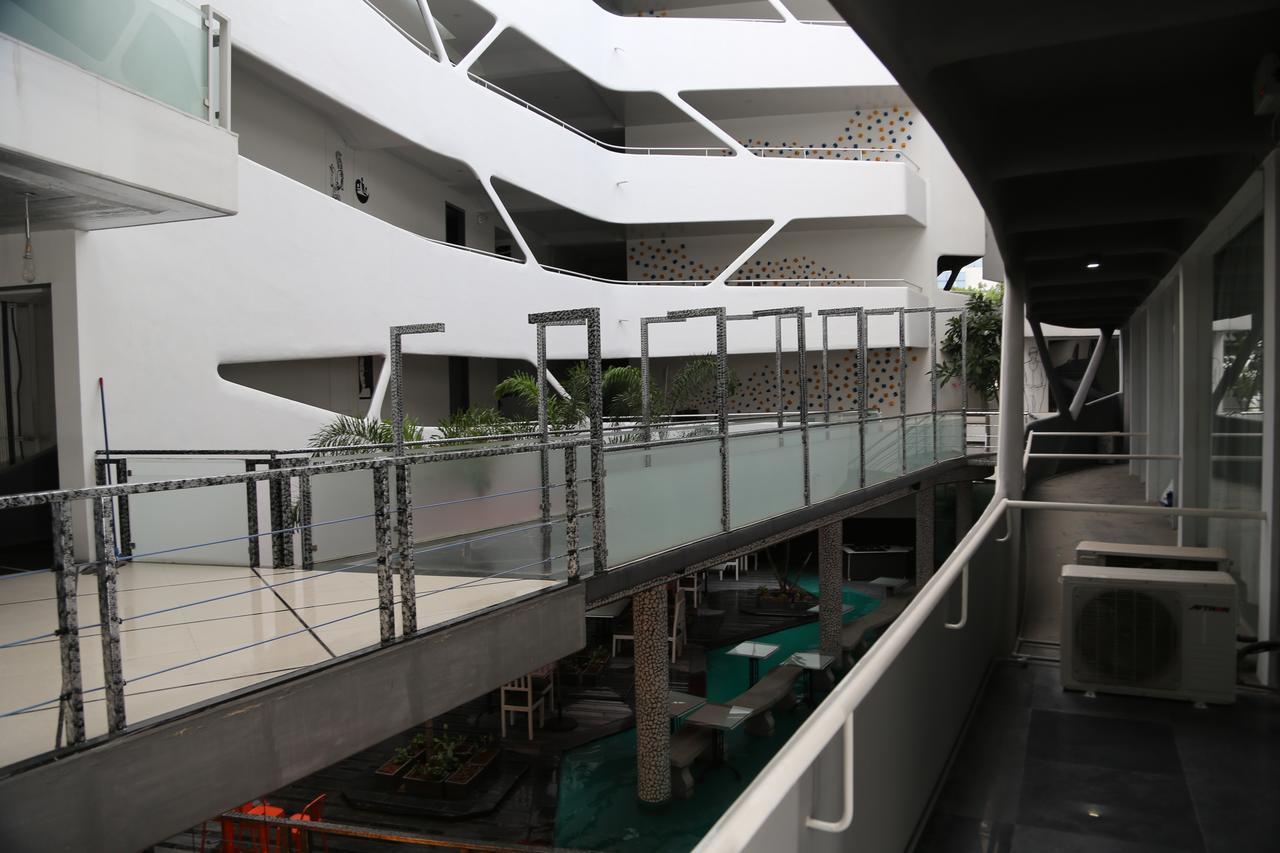 Days Inn & Suites By Wyndham Bengaluru Whitefield Екстериор снимка