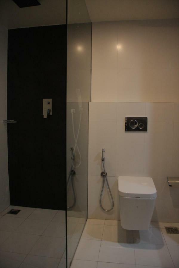 Days Inn & Suites By Wyndham Bengaluru Whitefield Екстериор снимка